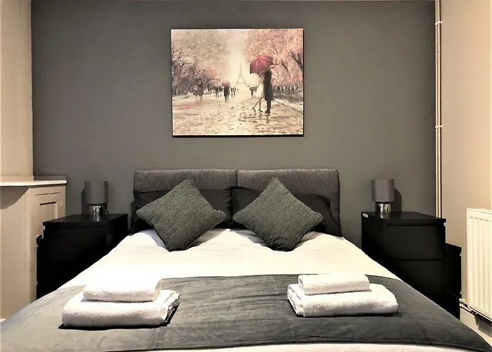 Eclipse Apartment No 1